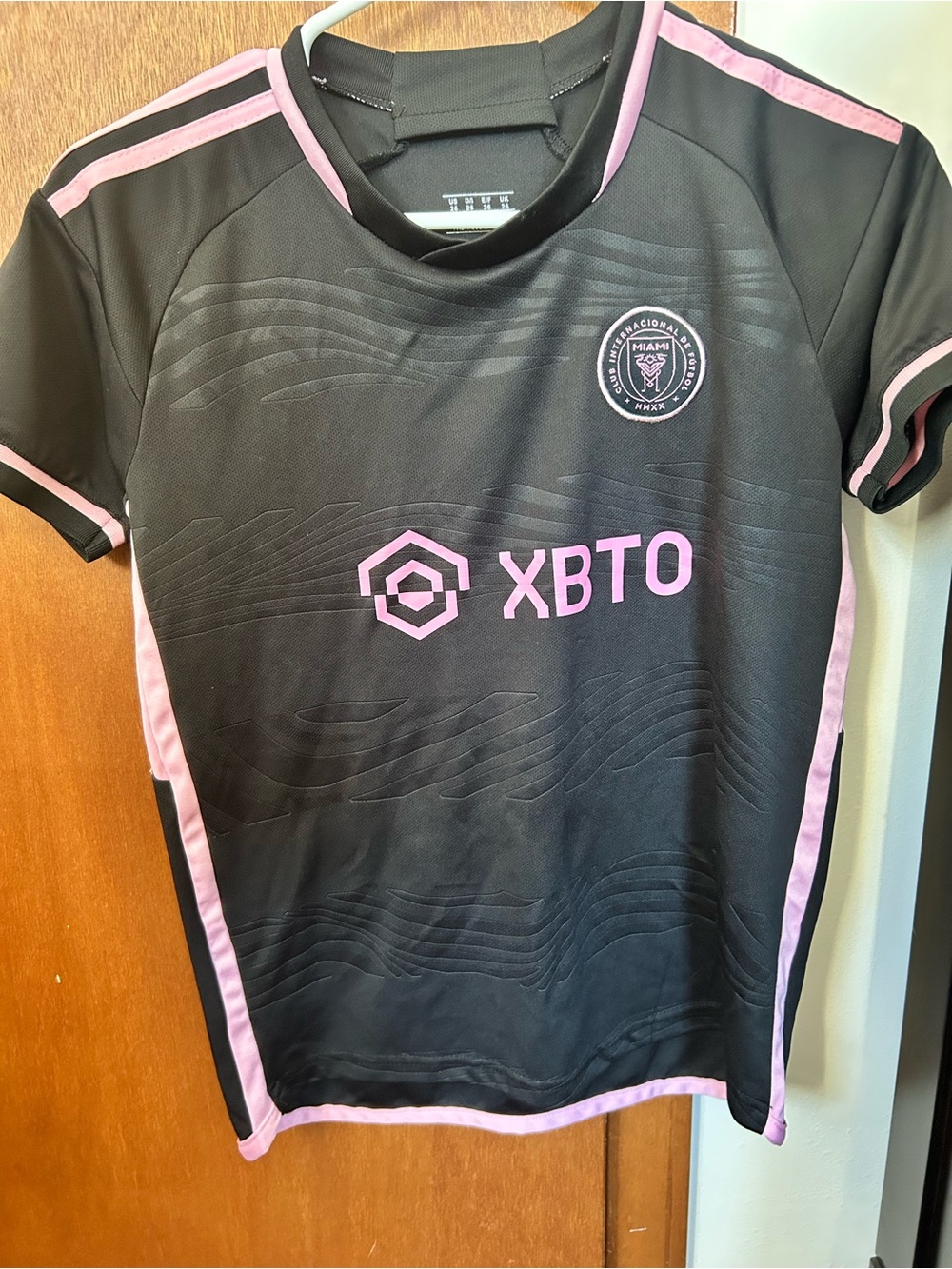 Nike Black and Pink Kids Short Sleeve Soccer Tee